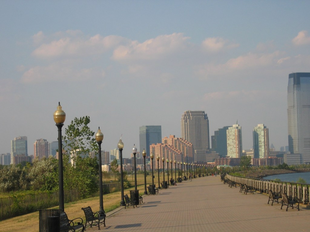 La Statue de la Liberté depuis le NJ~ The Statue of Liberty  From the NJ&nbsp;side