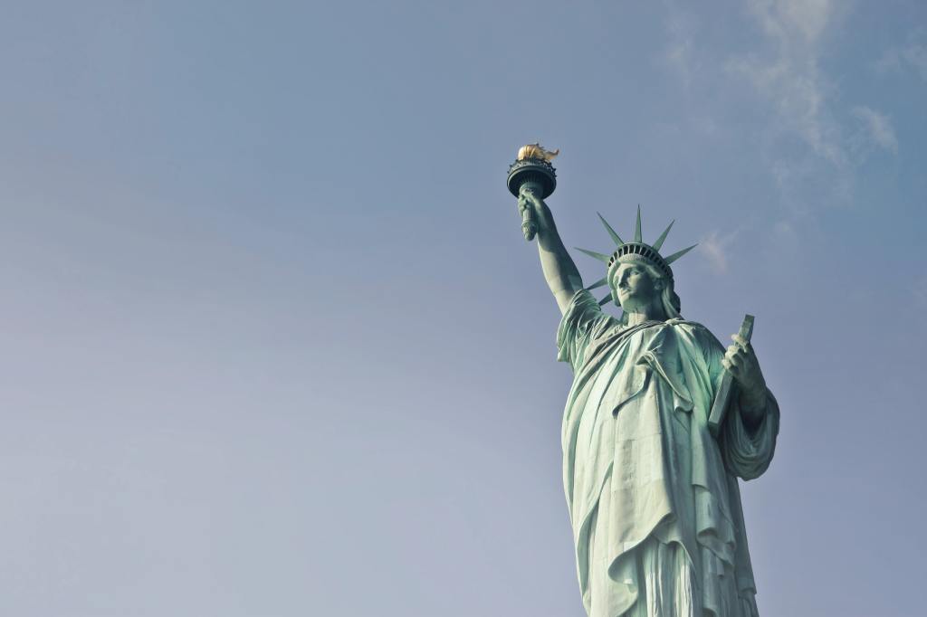 The Statue of Liberty, the perfect symbol to describe the union between France and America, and the liberty of living in the United States. Now on, the symbol of my French American blog.